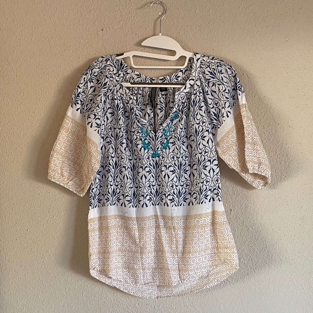 Nine West Blue and Cream Floral Blouse